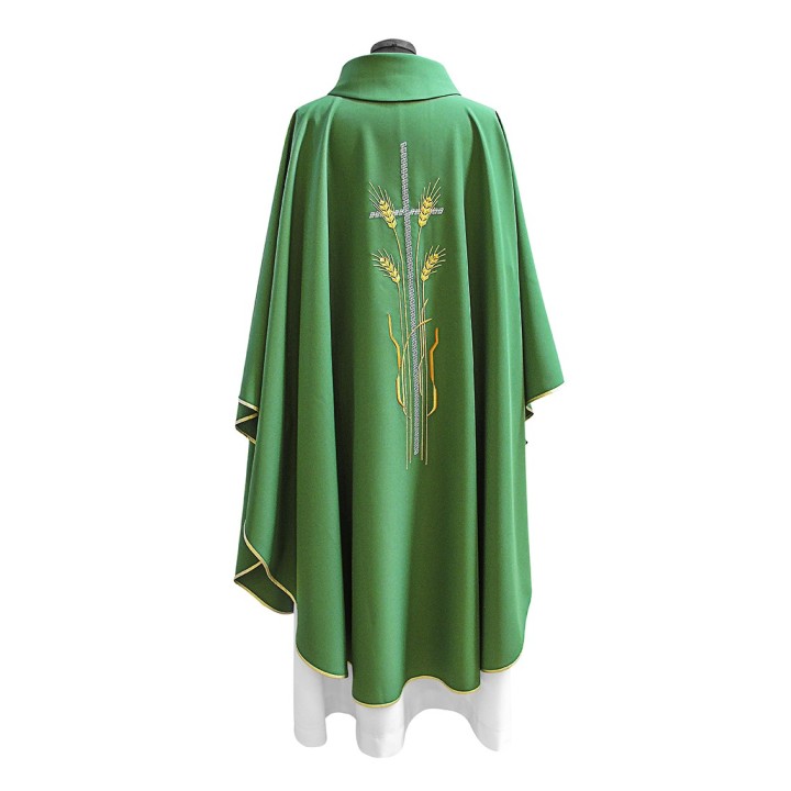 Chasuble verte brodée